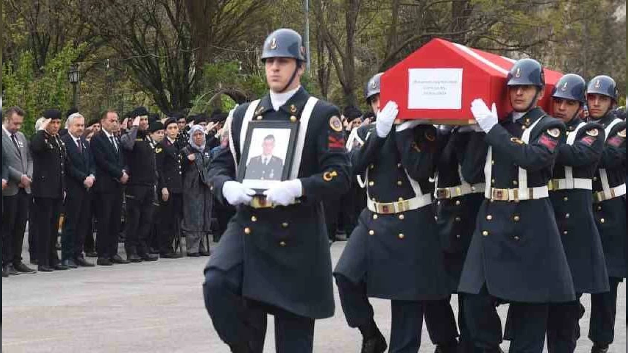 Grevi banda kalp krizi geiren uzman avu ehit oldu