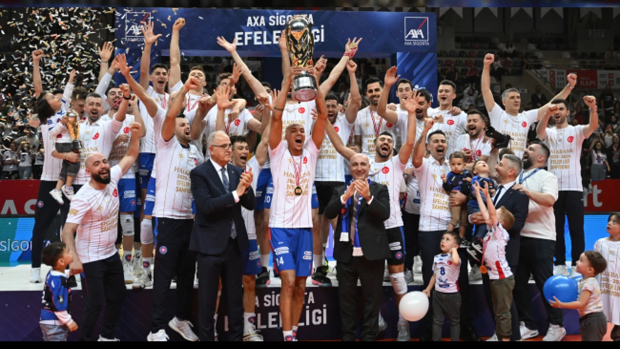 Efeler Ligi'nin en by Halkbank