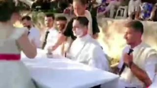 Para verip damada tokat atyorlar