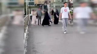 �st ge�itte kad�nlar�n kavgas�