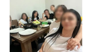 ��rencilerine evinde temizlik yapt�ran ��retmene g�zalt�