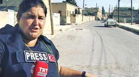 TRT muhabiri Elif Akkuş gözaltına alındı