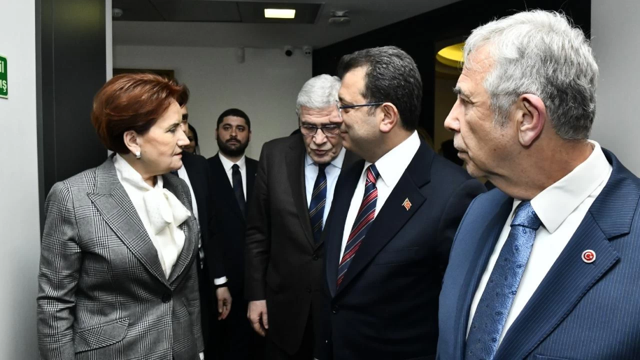 Akşener'den İmamoğlu ve Yavaş'a sert sözler: İkisi de korktu
