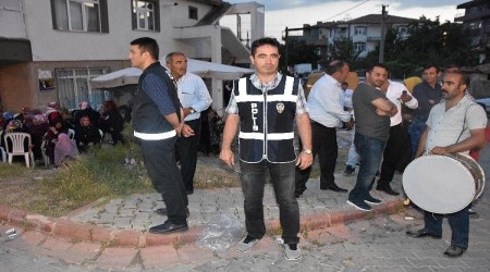 Düğünlerde Magandalara karşı: Polis Misafir