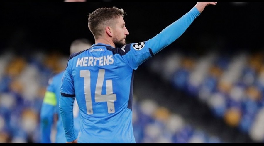 Aslan, Mertens için girişimlere başladı