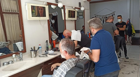 Berberlere bayram ilaç oldu