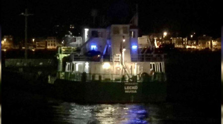 Boaz'da arzalanan gemiye mdahale edildi