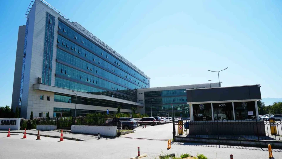 Bolu'da banka m�d�r� nitelikli doland�r�c�l�ktan tutukland�