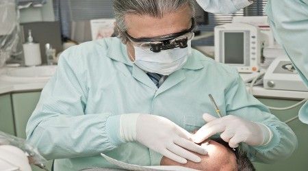 Düzenli diş tedavisi Alzheimer riskini azaltıyor