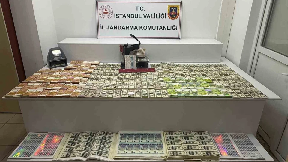 Esenler'de milyonlarca sahte d�viz ele ge�irildi