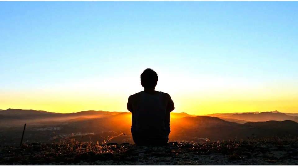 �yi dinle, denileni tut ve unutma: Sen terk etmezsen o seni terk eder