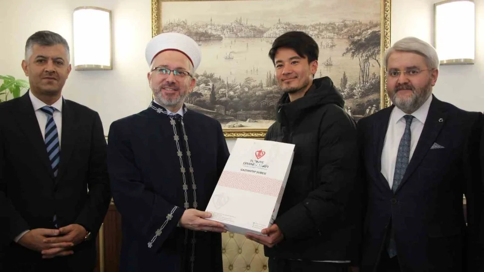 Japon gezgin Gaziantep'te m�sl�man oldu