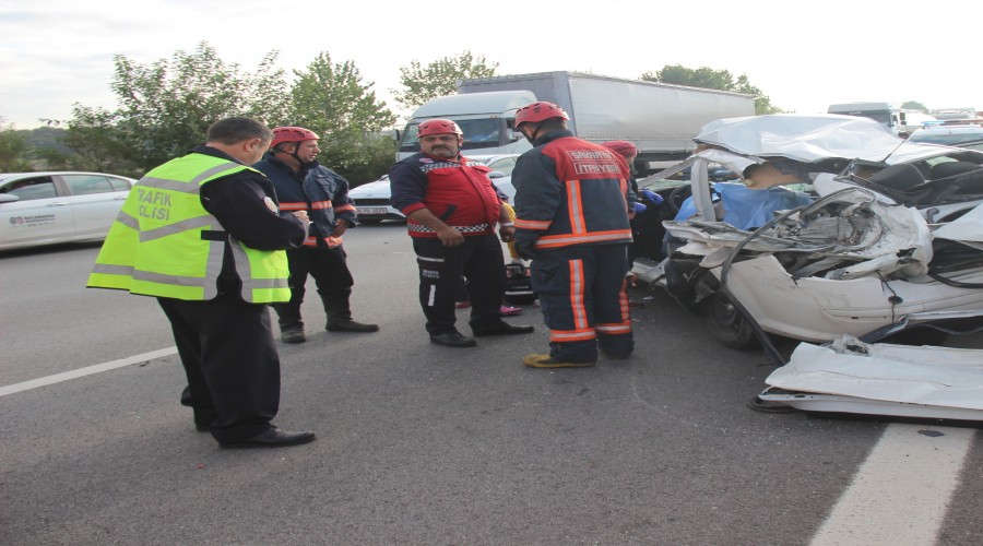 Kontrolden ��kan TIR �l�m sa�t� 