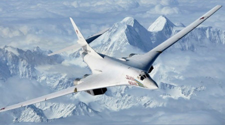 Rus bombardıman uçakları, Belarus üzerinde devriye uçuşunda