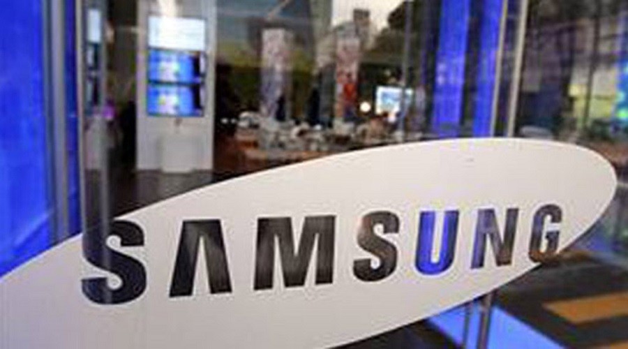 Samsung Galaxy Fold için özür diledi