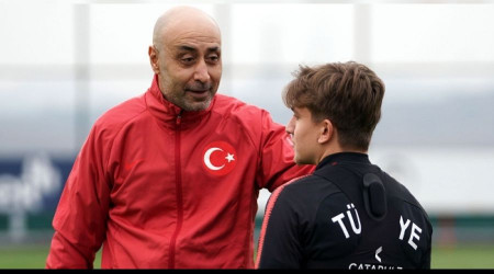 Ümit Millilerin kadrosunda değişiklik
