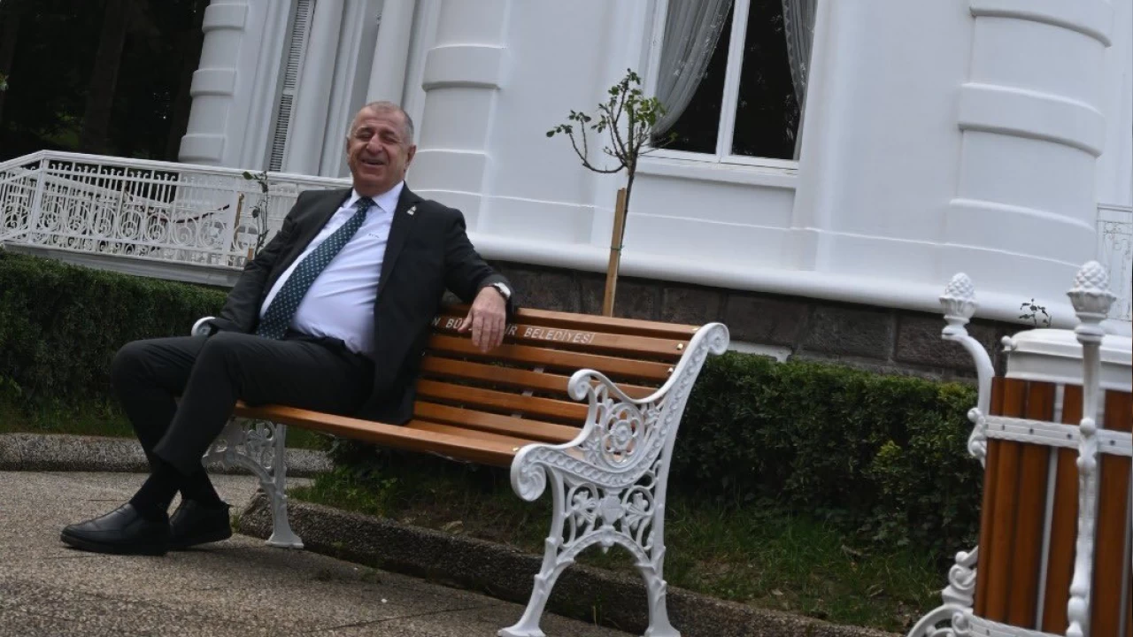 �mit �zda�'dan �zg�r �zel'e �eyh Said �art�