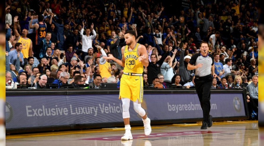 Warriors'tan Suns'a 23 sayı fark
