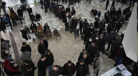 17 yllk ynetim kurulu 139 oyla deiti