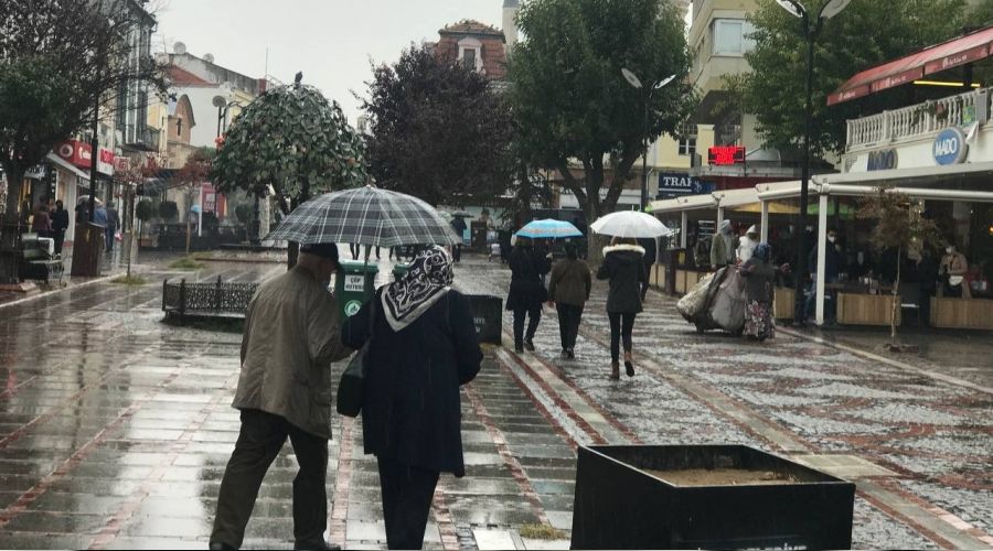 Edirne'de saanak ya etkili oldu