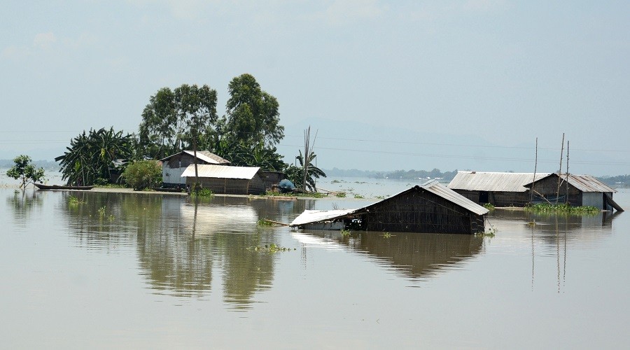 Hindistan�da,  5.3 milyon ki�inin etkilendi�i felaket