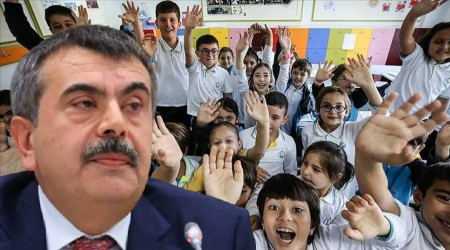 Okullarda ara tatil kalkıyor mu? Milli Eğitim Bakanı Yusuf Tekin'den açıklama