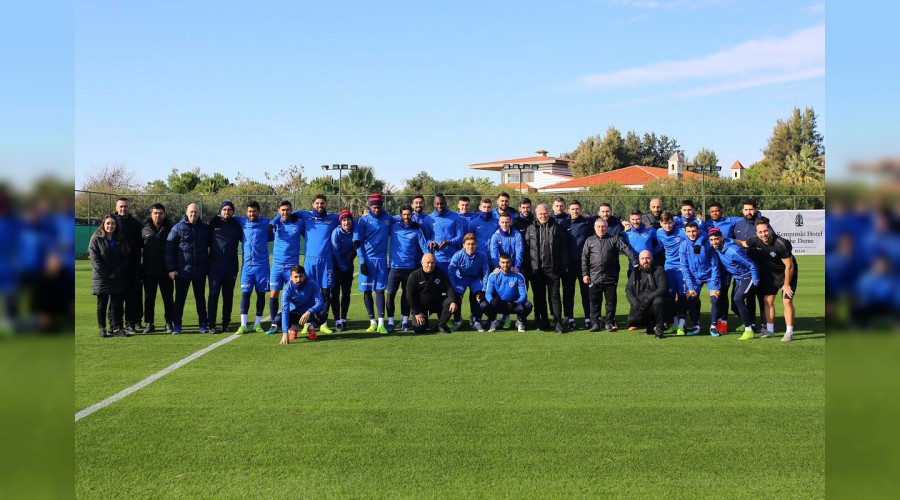 Paşa, Antalya'da siftah yaptı