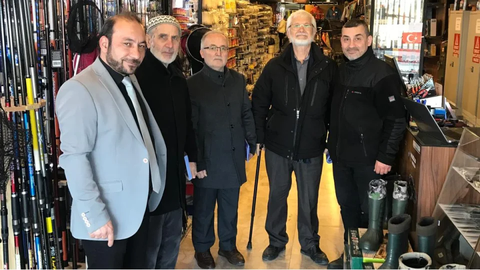 Ramazan�da sahada olan BTP heyeti �anakkale Biga�da esnaf�n nabz�n� tuttu