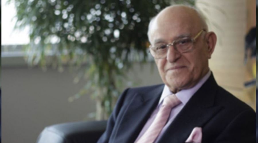 Şevket Sabancı hayatını kaybetti