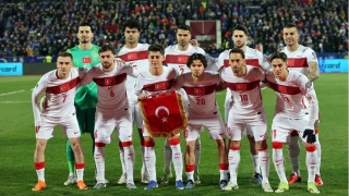 A Milli Tak�m, FIFA s�ralamas�nda son 9 y�l�n zirvesinde