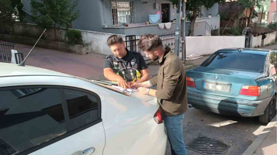 Ataşehir'de aracıyla drift atan sürücüye 20 bin 342 TL ceza