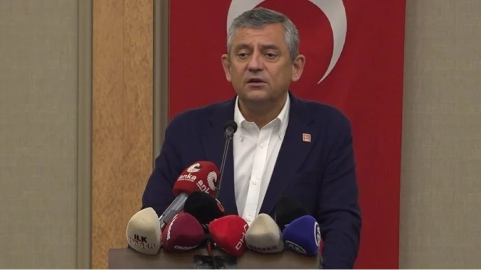 CHP Grup Ba�kan� �zg�r �zel: "Ya bu oyunu bozaca��z ya yeni bir yol a�aca��z"