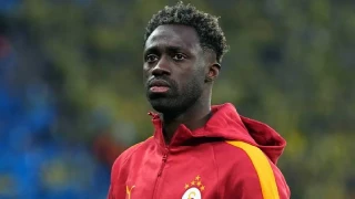 Davinson Sanchez köprüleri attı