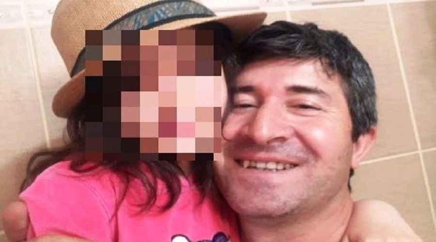 Depremde sa� ��kt��� binadan d��erek hayat�n� kaybetti
