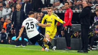 Fenerbahçe, ligin son virajına derbi galibiyetiyle girmek istiyor