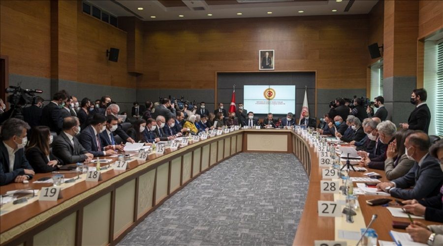 Kadına ve sağlık çalışanlarına şiddette kritik düzenleme