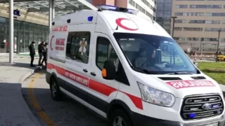 Okulun 4. katından düşen lise öğrencisi yaralandı