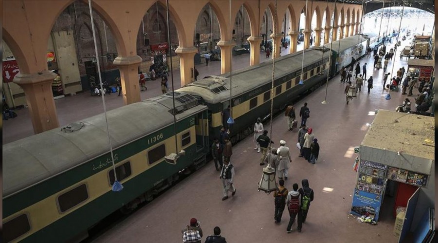 Pakistan, o eserleri ABD'den ald�