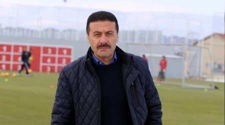 Sivas, transferde geleceği düşünüyor