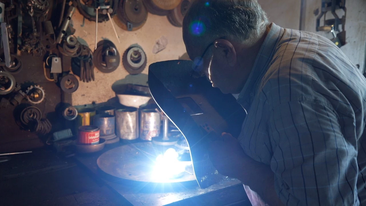 76 ya��ndaki torna ustas� y�llara meydan okuyor