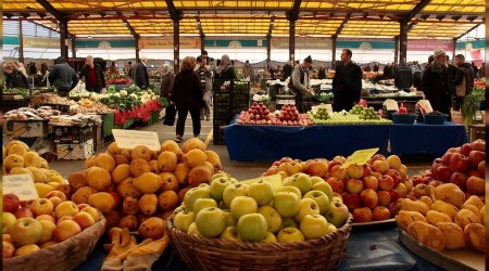 Bursa'da aracısız 'köylü pazarı'
