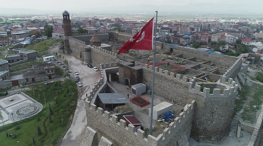 Erzurum'da 'Ya�ayan kale projesi' 