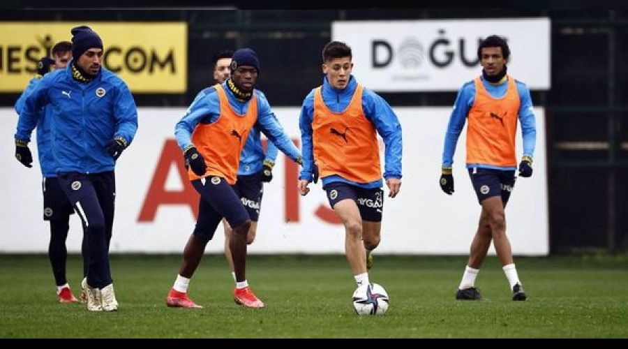 Fenerbahe tur peinde