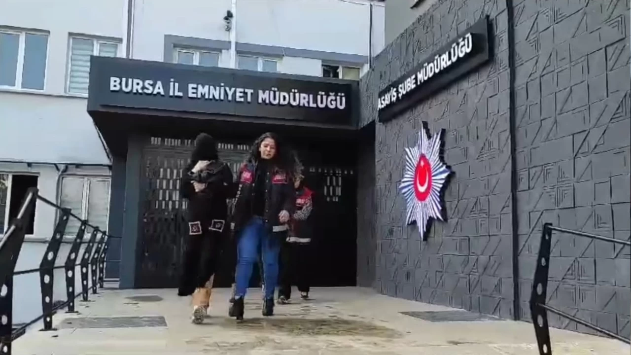 H�rs�zl�k i�in �nce �ocuk yap�yorlar