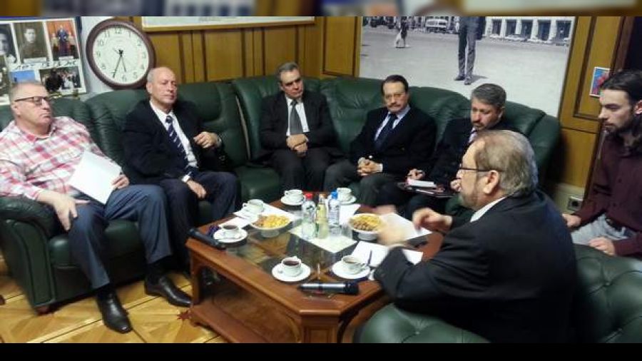  Jirinovski 76 ya��nda �ld�