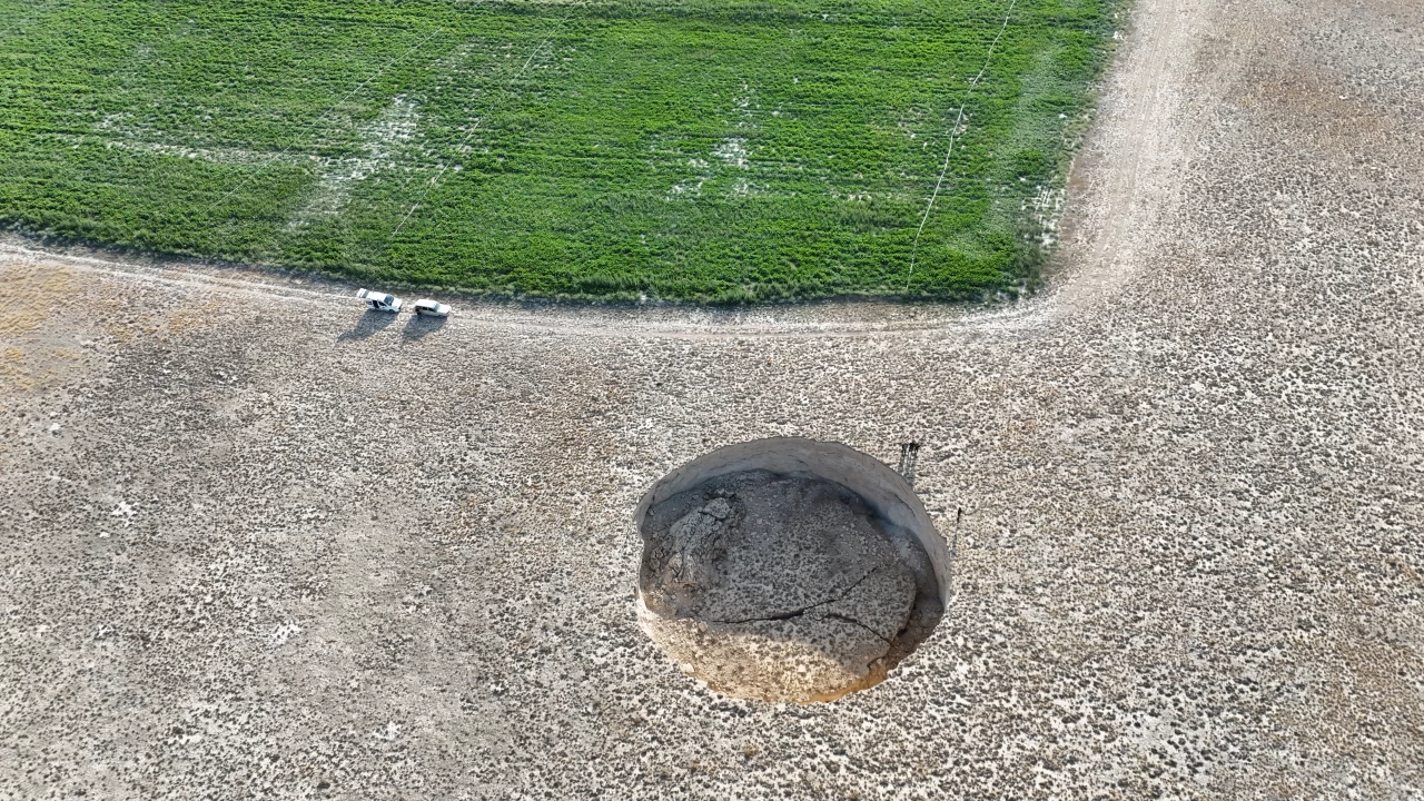 Konya'da 100 metre çapında yeni obruk oluştu
