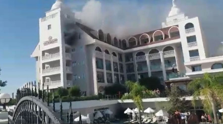 Manavgat'ta 5 yıldızlı otelde yangın paniği