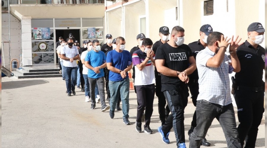 Mersin'de 'yasa dışı bahis' operasyonu