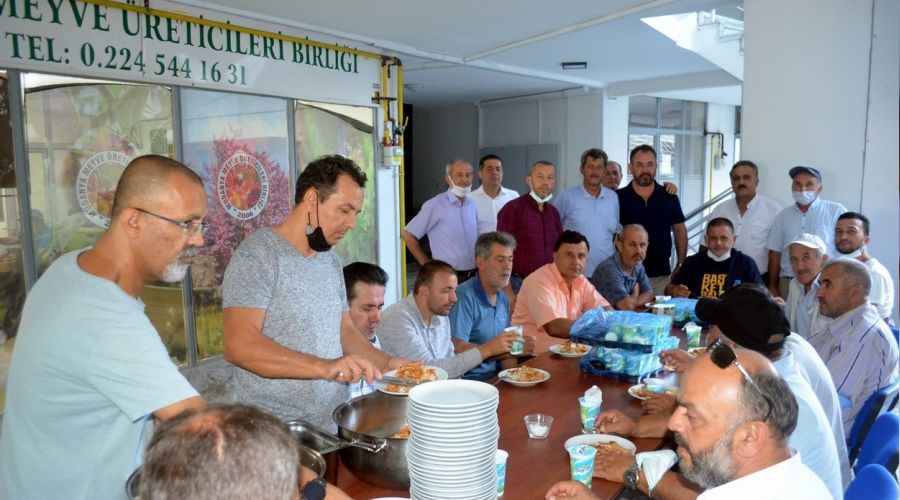 Meyveciler sand��a gitti