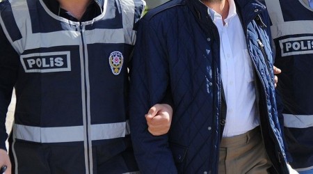 O öğretmen gözaltına alındı